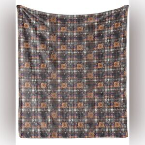 Plaid Patterned Blanket